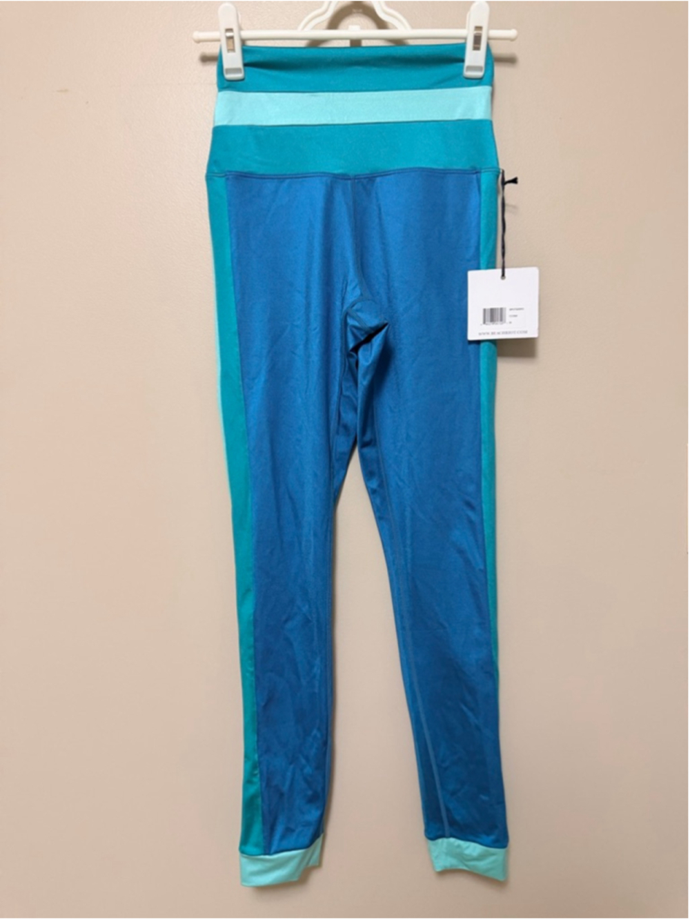 BEACH RIOT Melinda Leggings - Picture 4 of 7